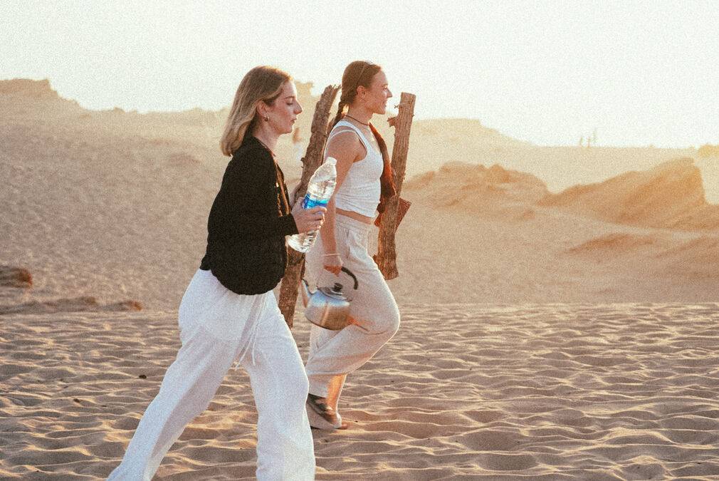 Sandboarding in Timlaline